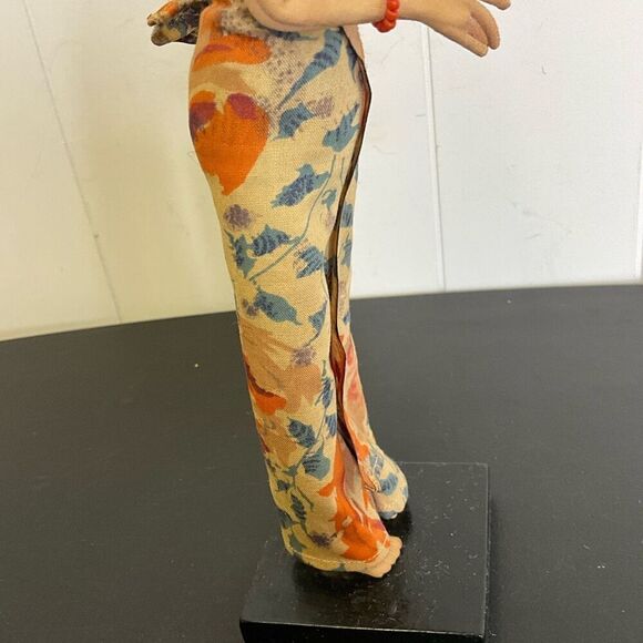 Vintage Handmade 11" Asian Ethnic Figurine With Stand - Picture 13 of 13